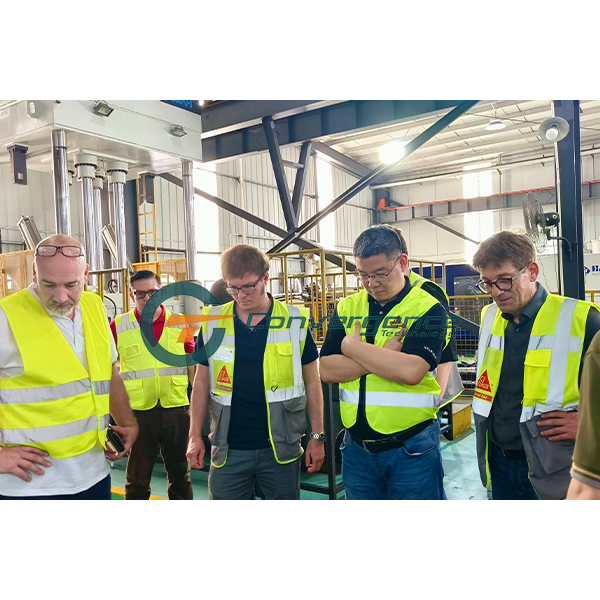 Sika Company的团队访问了CT进行交流